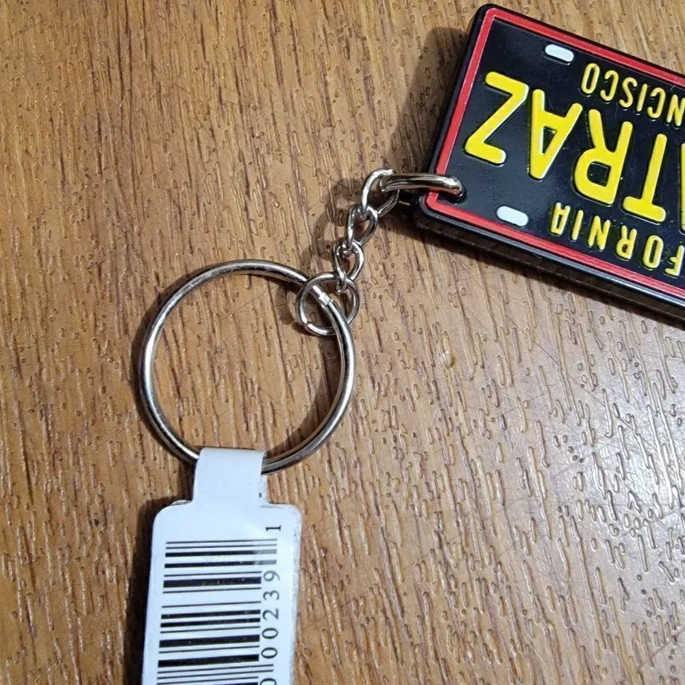 California Alcatraz Keychain San Francisco License Plate Black Gold Yellow Red